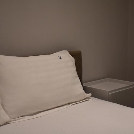 Tam Serviced Apartment Shallvaret Central District Tirana Kültér fotó